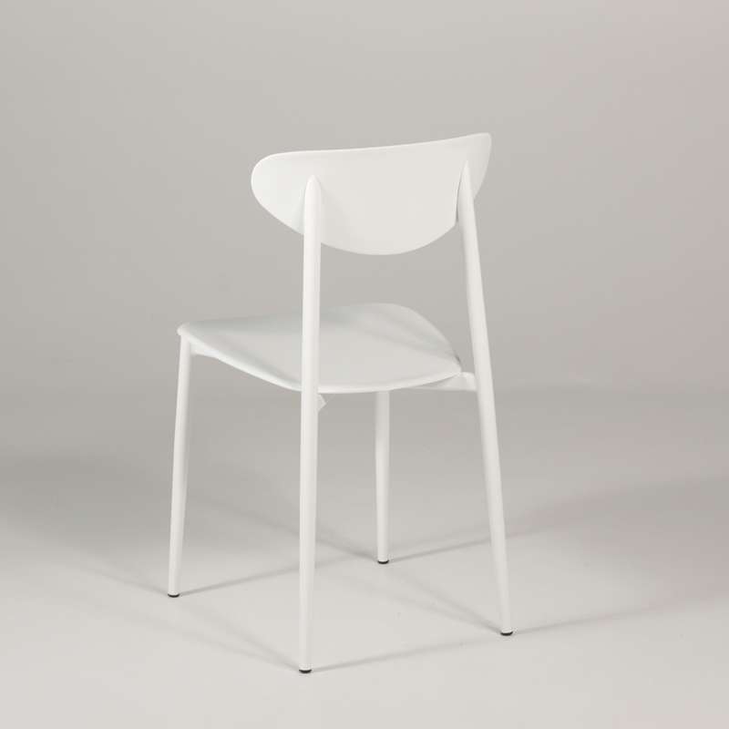Chaise de cuisine en polypropylène blanche  4 Pieds  tables, chaises