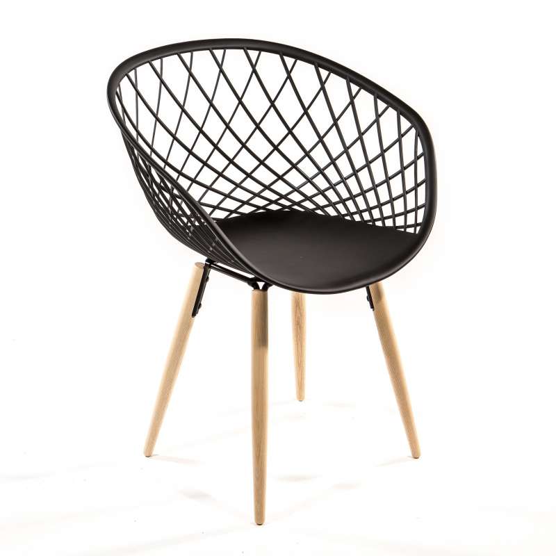 chaise design en polypropyl 232 ne et bois naturel sidera chaise design en polypropyl 232 ne et bois naturel sidera