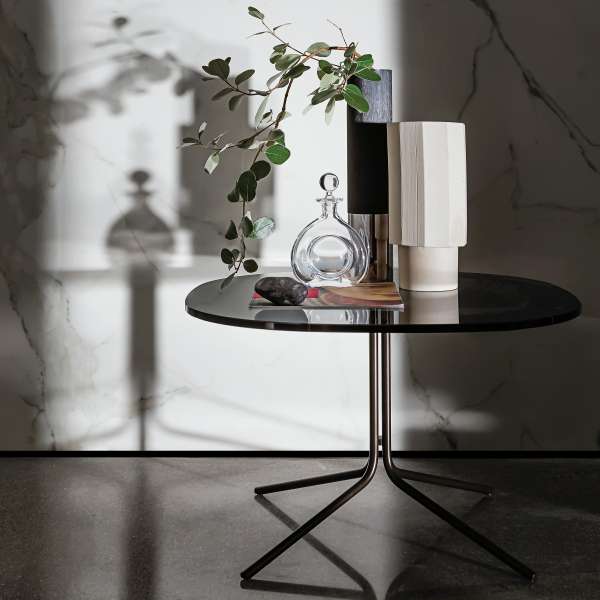 Table Basse Design En Verre Et M?tal Genius 4 Pieds Tables Comment Faire Une Table Basse Avec Une Palette ~ Table Basse Design En Verre Et M?tal Genius 4 Pieds Tables