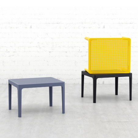 petite table basse de salon en résine Sky 109