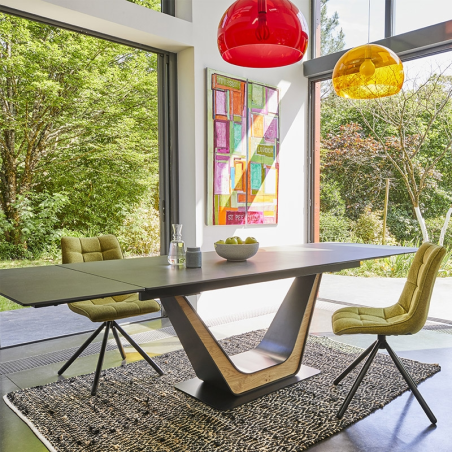 Table design en céramique noire extensible pied central - Comet