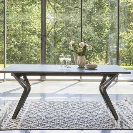 Table moderne avec rallonges en céramique 