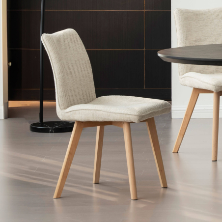 Chaise rembourrée en tissu avec pieds en bois - Coline
