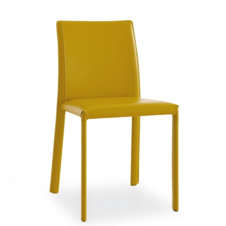 Chaise en croûte de cuir  - Kiris