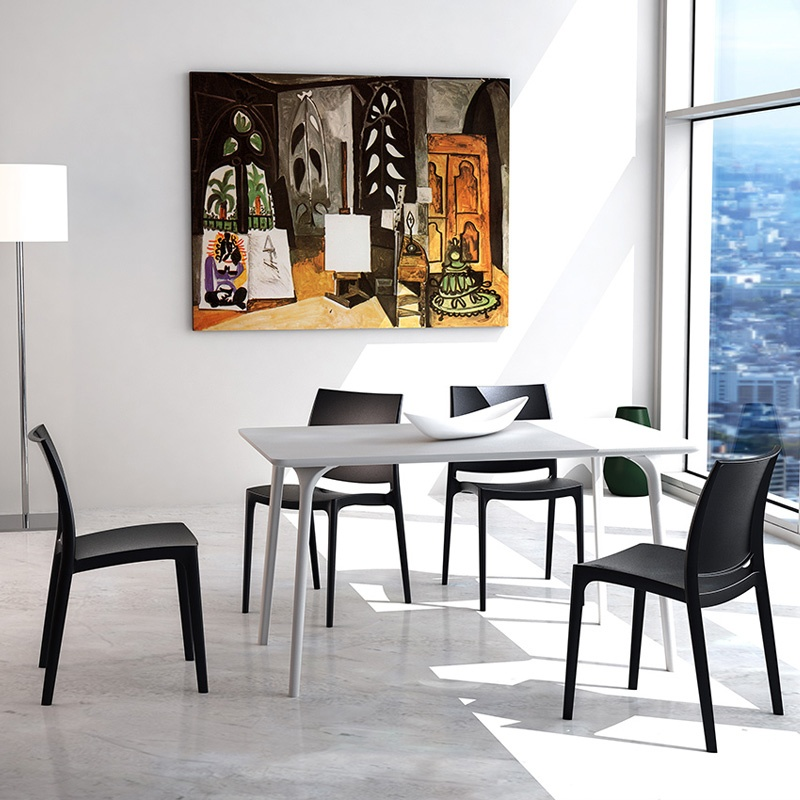 Chaise en plastique empilable - Maya