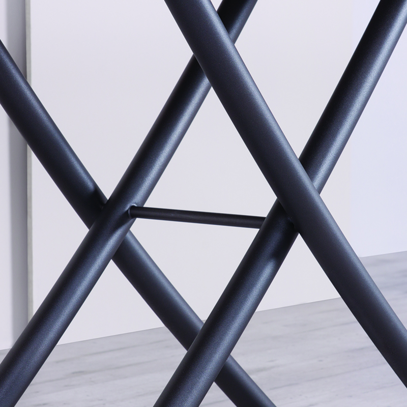 Table basse relevable en mélaminé - Géniale