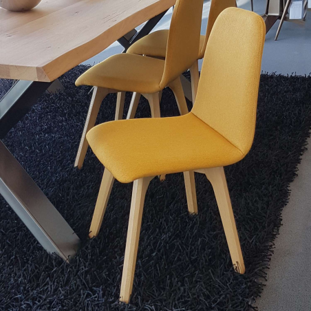Chaise de salle à manger moderne en tissu jaune et bois - Pandora