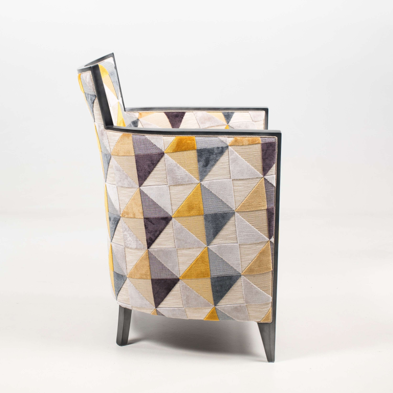 Fauteuil moderne fabriqué en France en tissu floride jaune et bois - Nathan