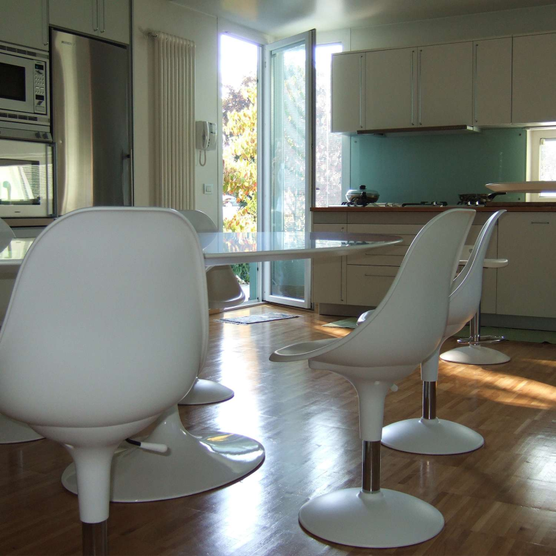 Chaise réglable en hauteur et pivotante design en technopolymère blanc - Harmony