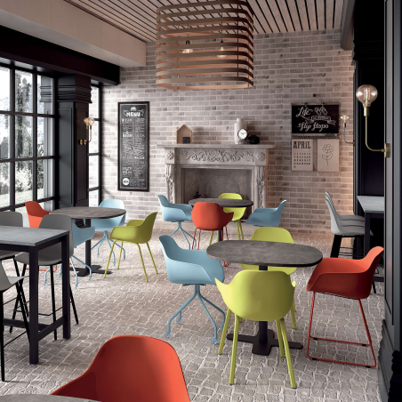 Table de cuisine carrée en stratifié avec piétement central - Spinner 2