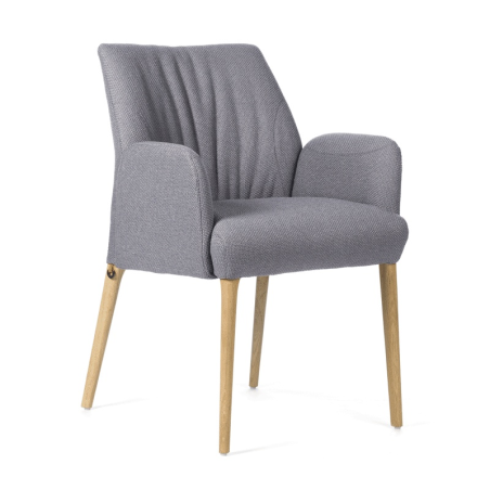 Fauteuil cocooning gris en tissu et pieds en bois - Enora Mobitec