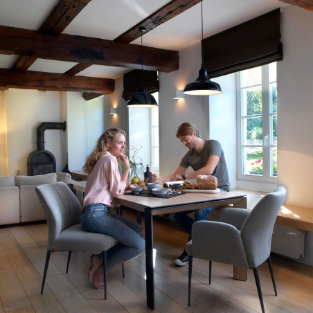 Chaise confortable en tissu gris pieds en métal noir - Enora 47 Mobitec®