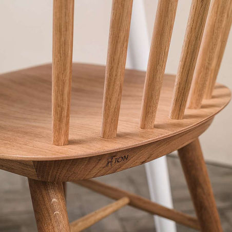 Chaise moderne style bistrot en bois - Ironica TON®