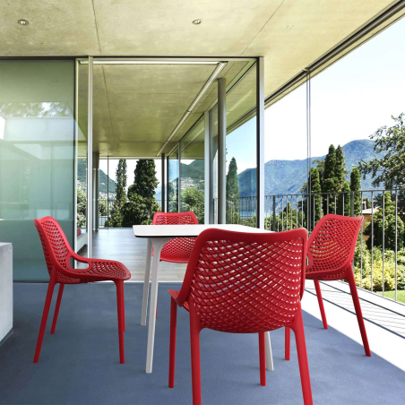 Table design carrée en stratifié - Maya