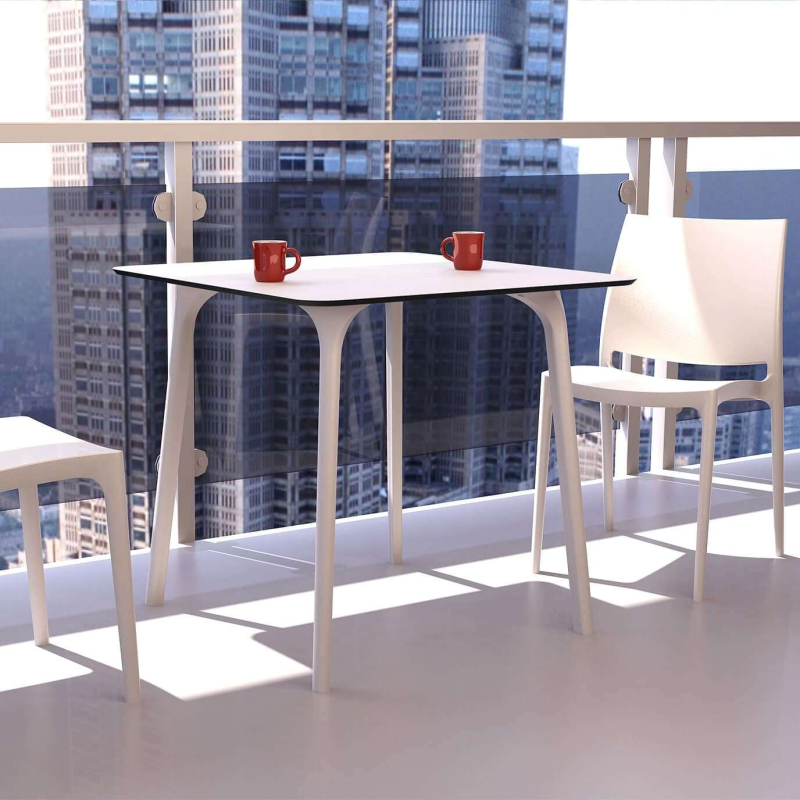 Table design carrée en stratifié - Maya