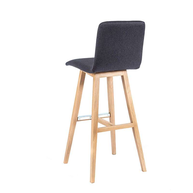Tabouret de bar nordique en tissu anthracite avec pieds en bois naturel - Plaza