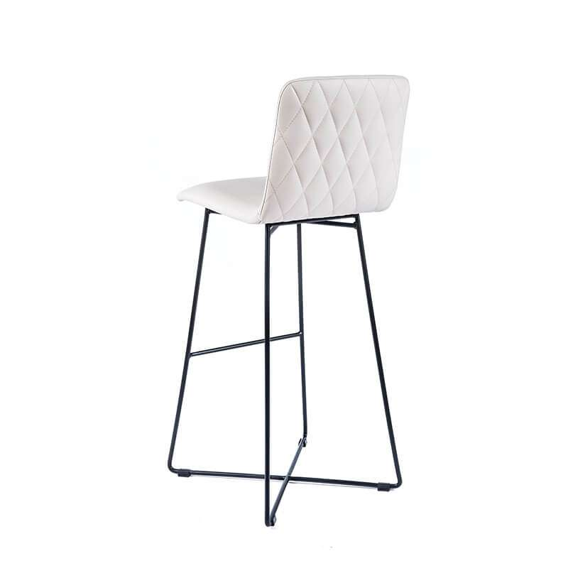 Tabouret design blanc avec pieds filaires en métal noir - Plaza