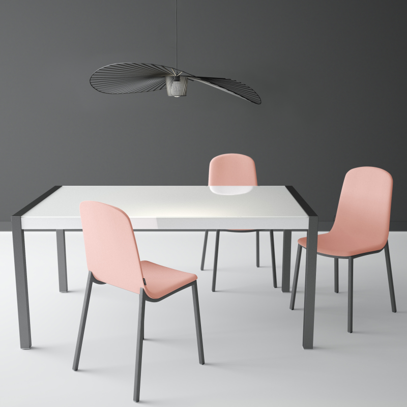 Chaise tendance rembourrée rose pastel - Moly