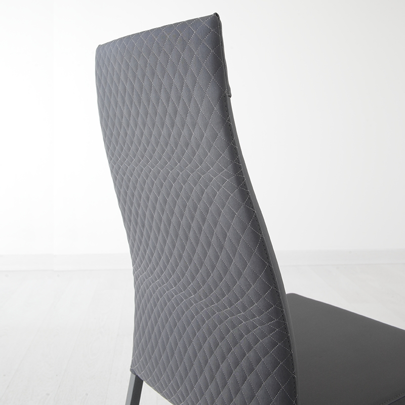 chaise contemporaine design italien