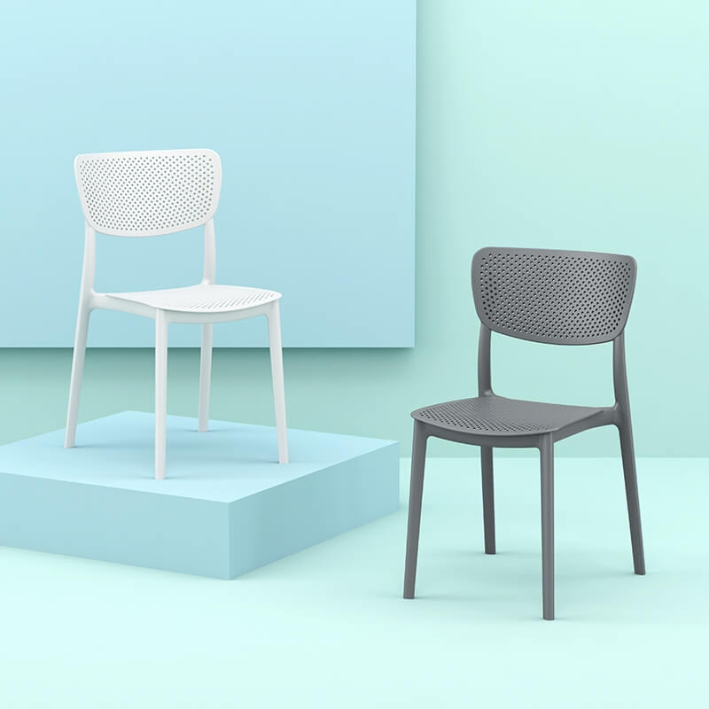 Chaise en plastique moderne micro perforée - Lucy