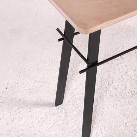 Console industrielle française en béton ciré et métal - Svelte