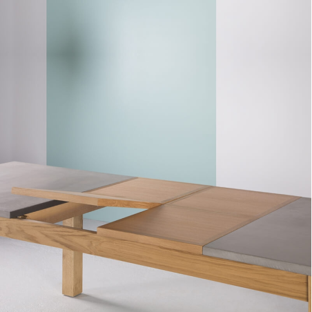 Table made in France avec allonges en béton ciré et bois massif - Repas