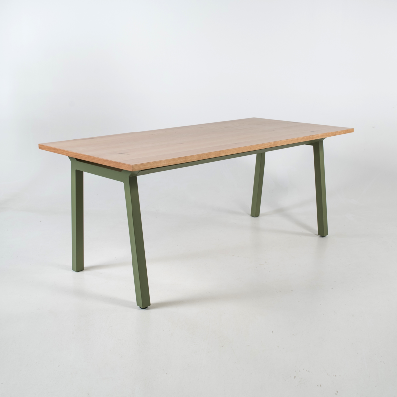 Structure de table moderne en métal - Yspe Carrier