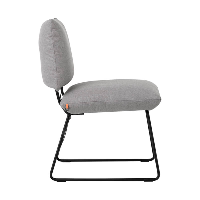 Chaise design grise avec structure en métal noir - Cosy Mobitec®