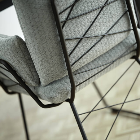 Fauteuil design confortable assise en tissu vert et pieds en métal noir - Cosy Mobitec®