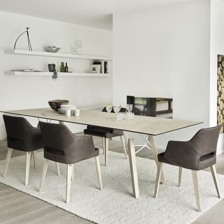 Fauteuil Mobitec scandinave bois et tissu avec dossier ajouré - Lena Mobitec®