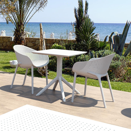 Petite table de jardin carrée en résine blanche - Sky