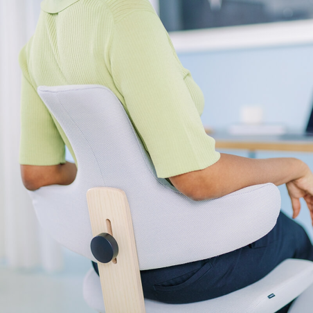 Chaise ergonomique de bureau en tissu blanc - ThatSit Varier®