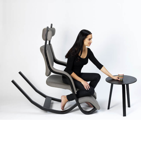 Fauteuil multiposition ergonomique en gris - Gravity Varier®