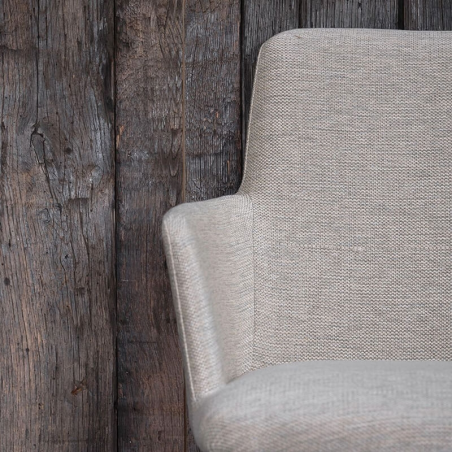 Fauteuil en tissu gris clair et pieds en bois massif - Rob Mobitec