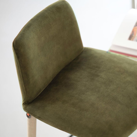 Tabouret hauteur snack en tissu vert effet velours et bois massif - Rob Mobitec