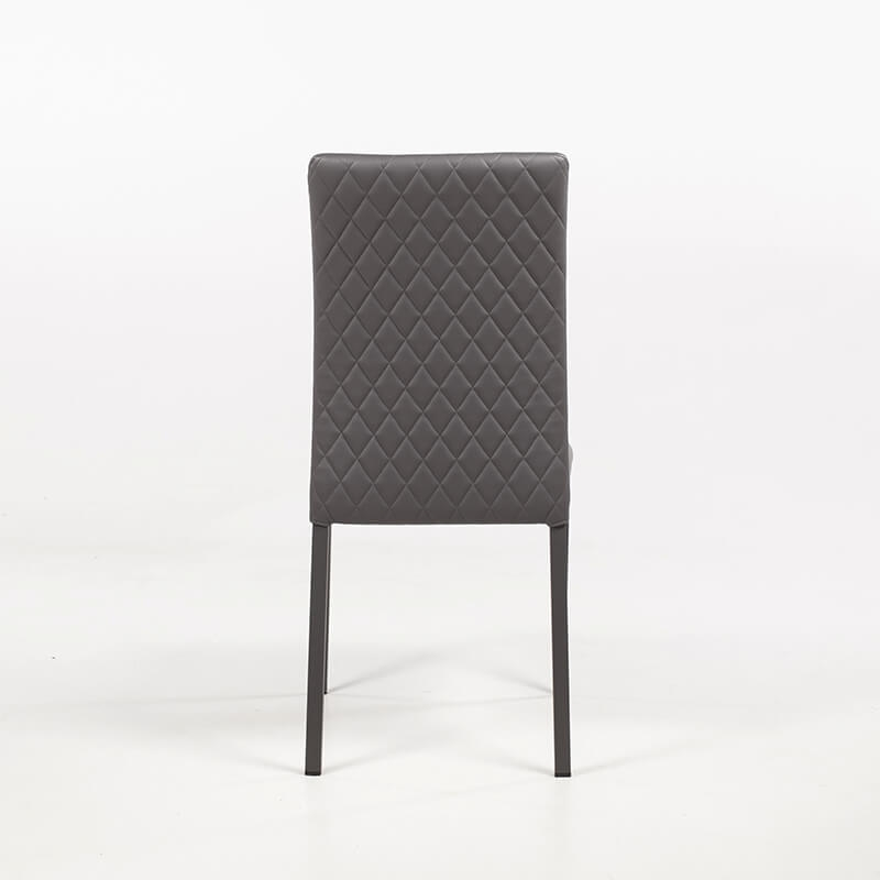 Chaise de salle à manger made in Italy avec dos matelassé