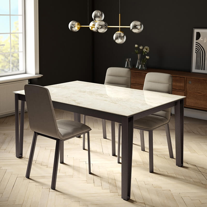 Table design en Dekton avec pieds épingle en métal - London