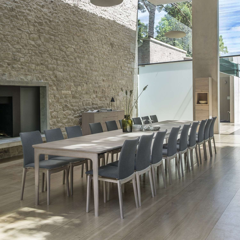 Table scandinave extensible en bois blanchi massif de fabrication danoise - SM26-27