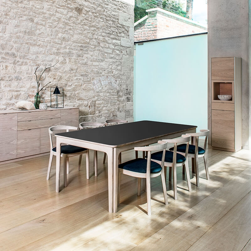 Table extensible en chêne massif et stratifié noir - SM26-27