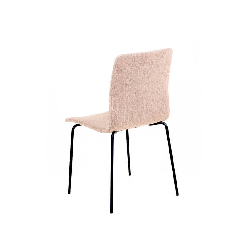 Chaise écru en tissu et pieds en métal droits noirs - Amelie