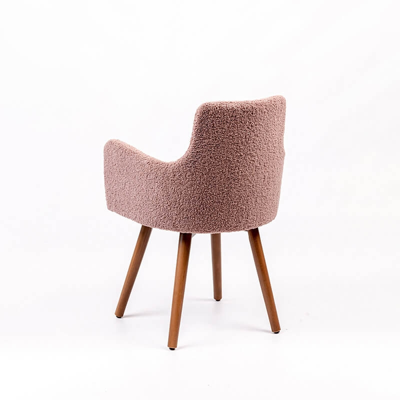 Fauteuil cocooning en tissu rose et pieds bois foncé - Anders