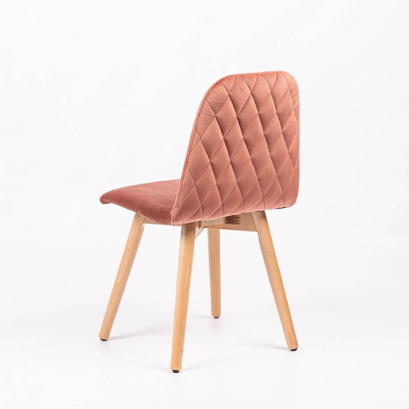 Chaise nordique en tissu rose dos matelassé pieds bois - Pandora diamant