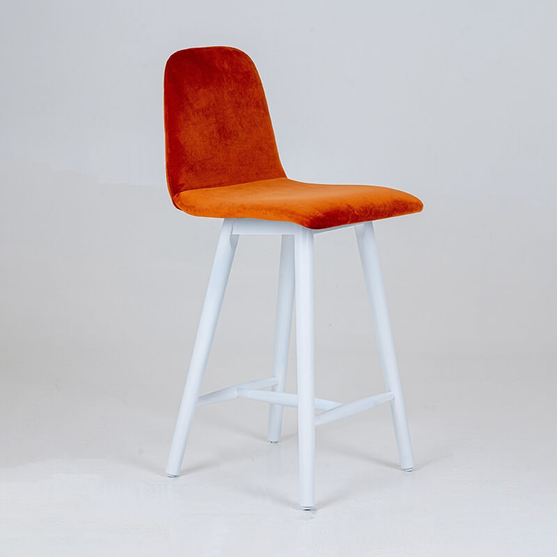 Tabouret snack dos matelassé en tissu et pieds en bois blanchi - BarPandora diamant