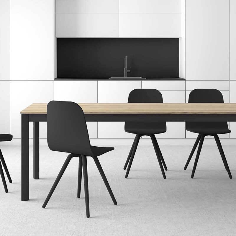 Table sur mesure en stratifié pieds en métal - Multiplus