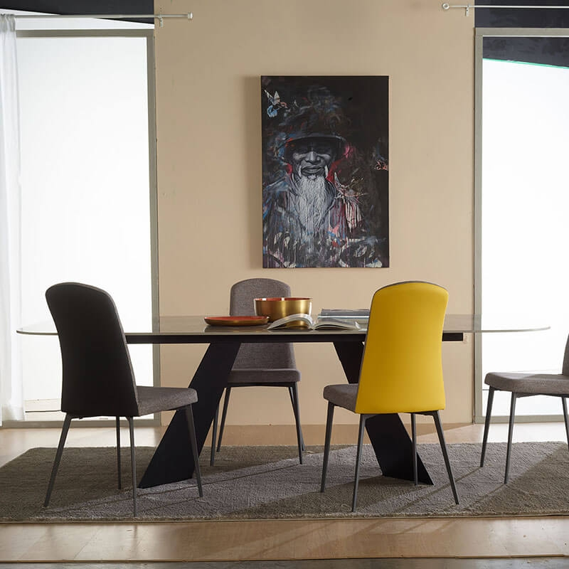 Chaise bi-matière jaune en tissu et en synthétique - Alba