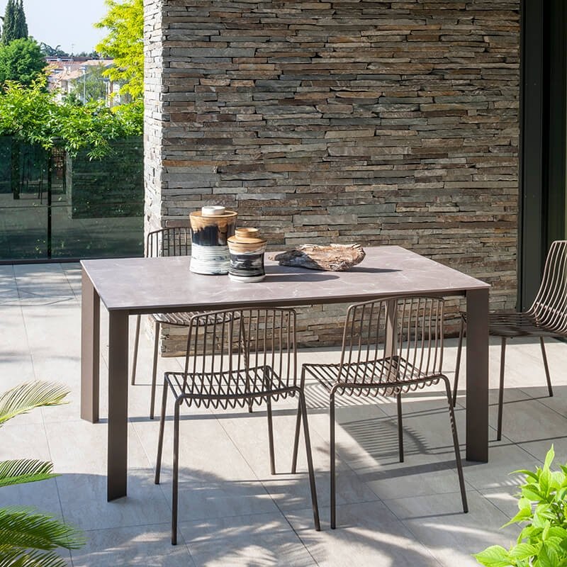 Table d'extérieur moderne en métal - Sirocco