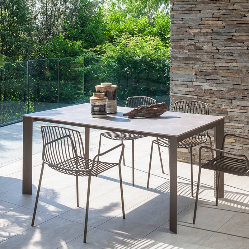 Table d'extérieur moderne en métal - Sirocco