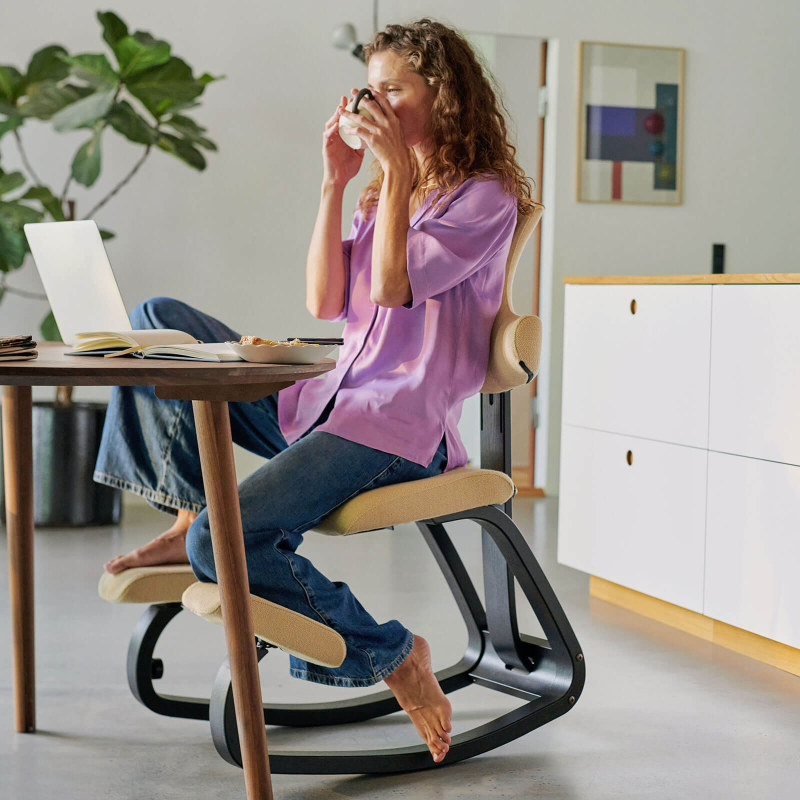 Siège de bureau ergonomique en tissu beige - ThatSit Varier®