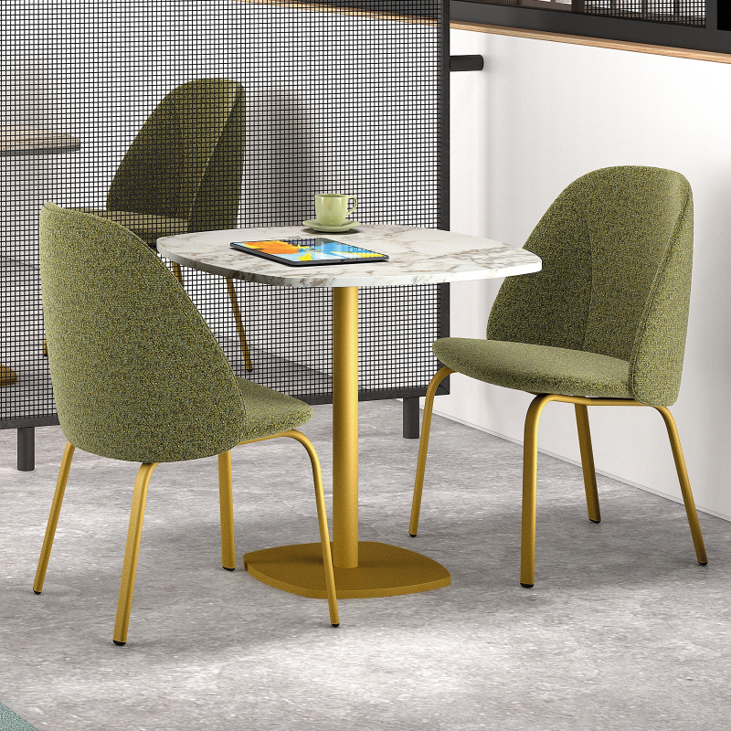 Chaise basse confortable en tissu avec pieds en acier - Sofia