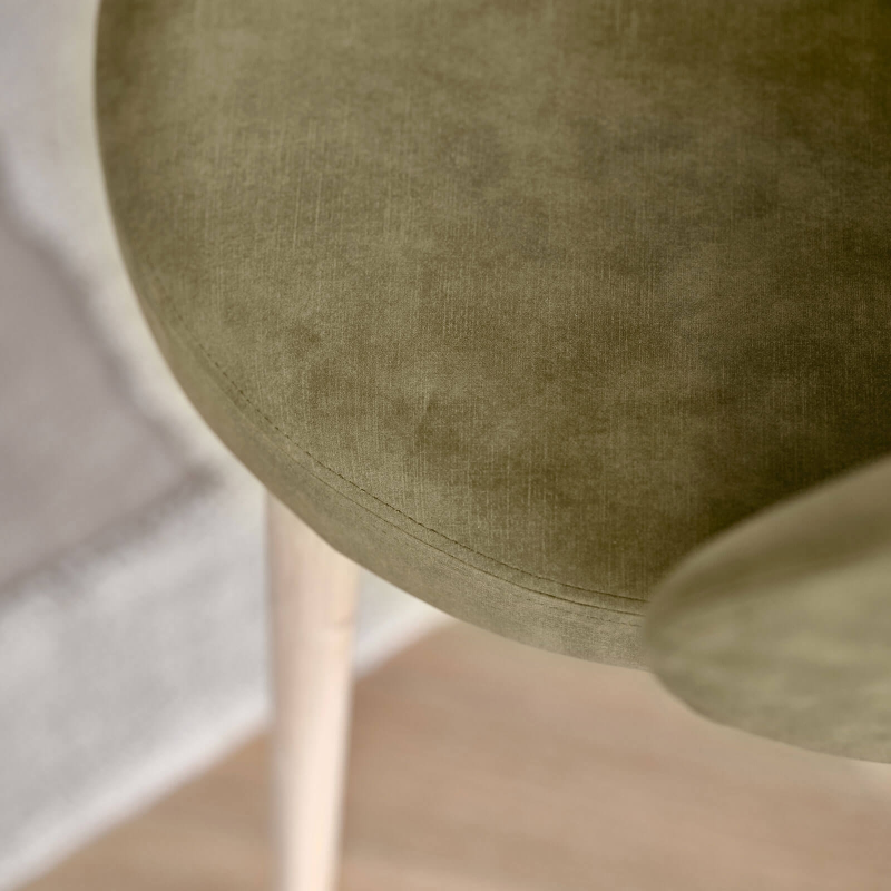 Fauteuil cosy confortable en tissu et pieds bois - Neo Mobitec ®